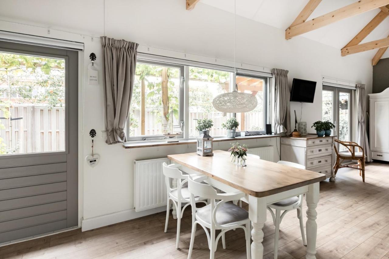 Villa Woubrugge Logies Exterior foto